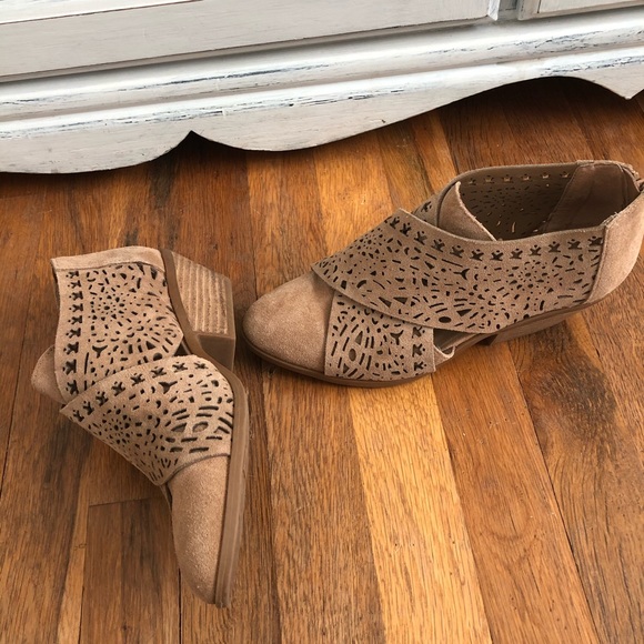 Carlos Santana Shoes - CARLOS SANTANA MIRANDA SUEDE BOOTIES